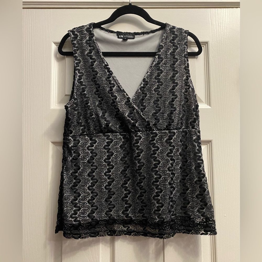 Y2K Vintage I.N. Studio V-Neck Lace Top Sz XL